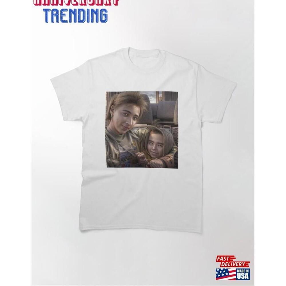 Mother With Child Portrait 1 6 Classic Tshirt Unisex